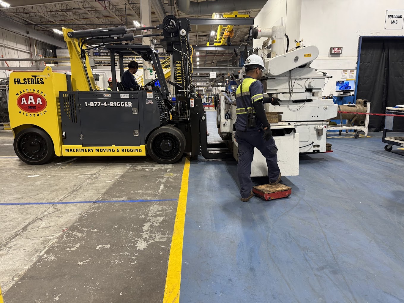 40-60 forklift rental 3