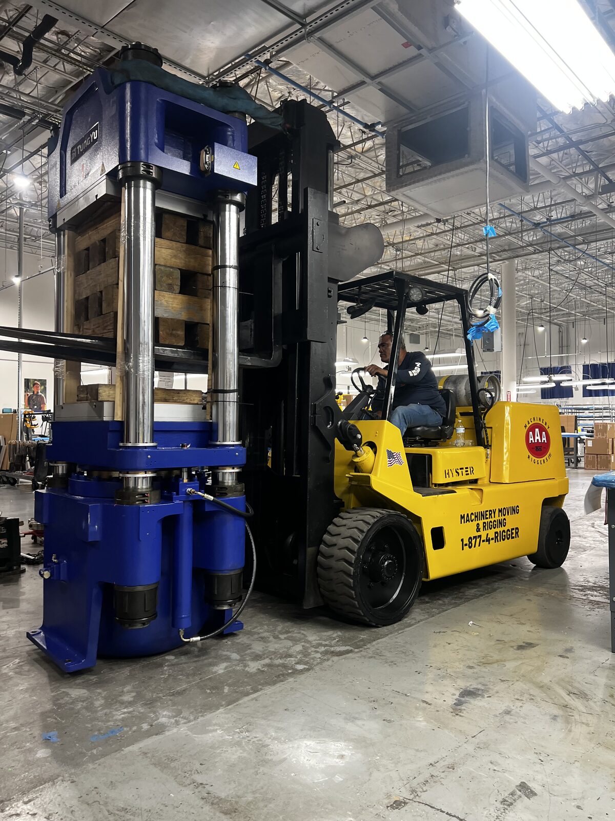 AAA MACHINERY RIGGERS 1