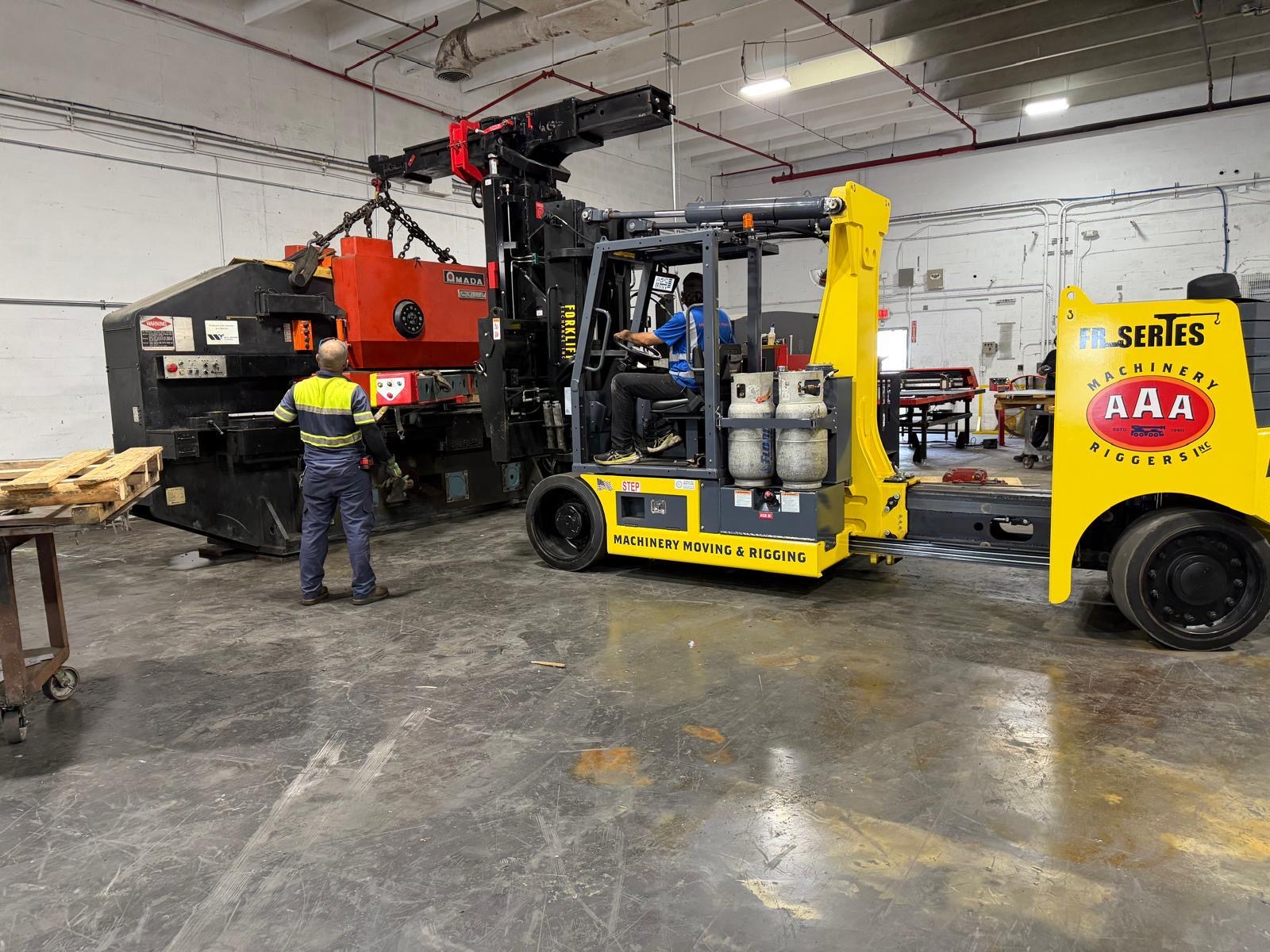 AAA MACHINERY RIGGERS 1